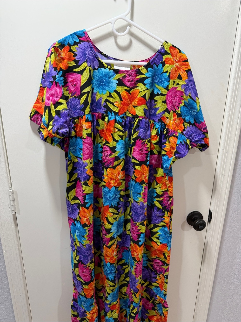 Cabernet Black Floral Rainbow Casual Dress